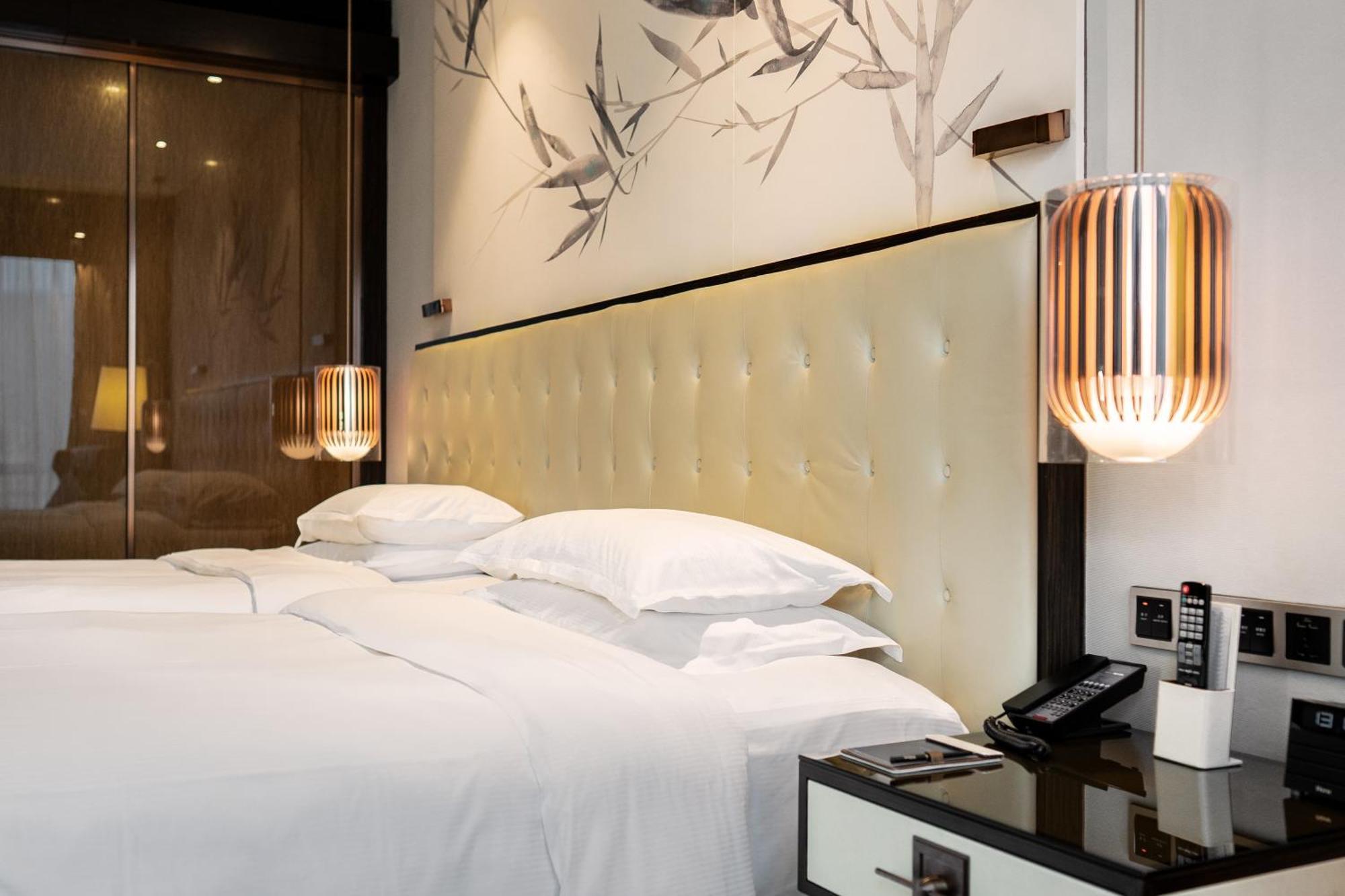 Hilton Futian, Metro Station At Front Door, Close To Futian Convention & Exhibition Center