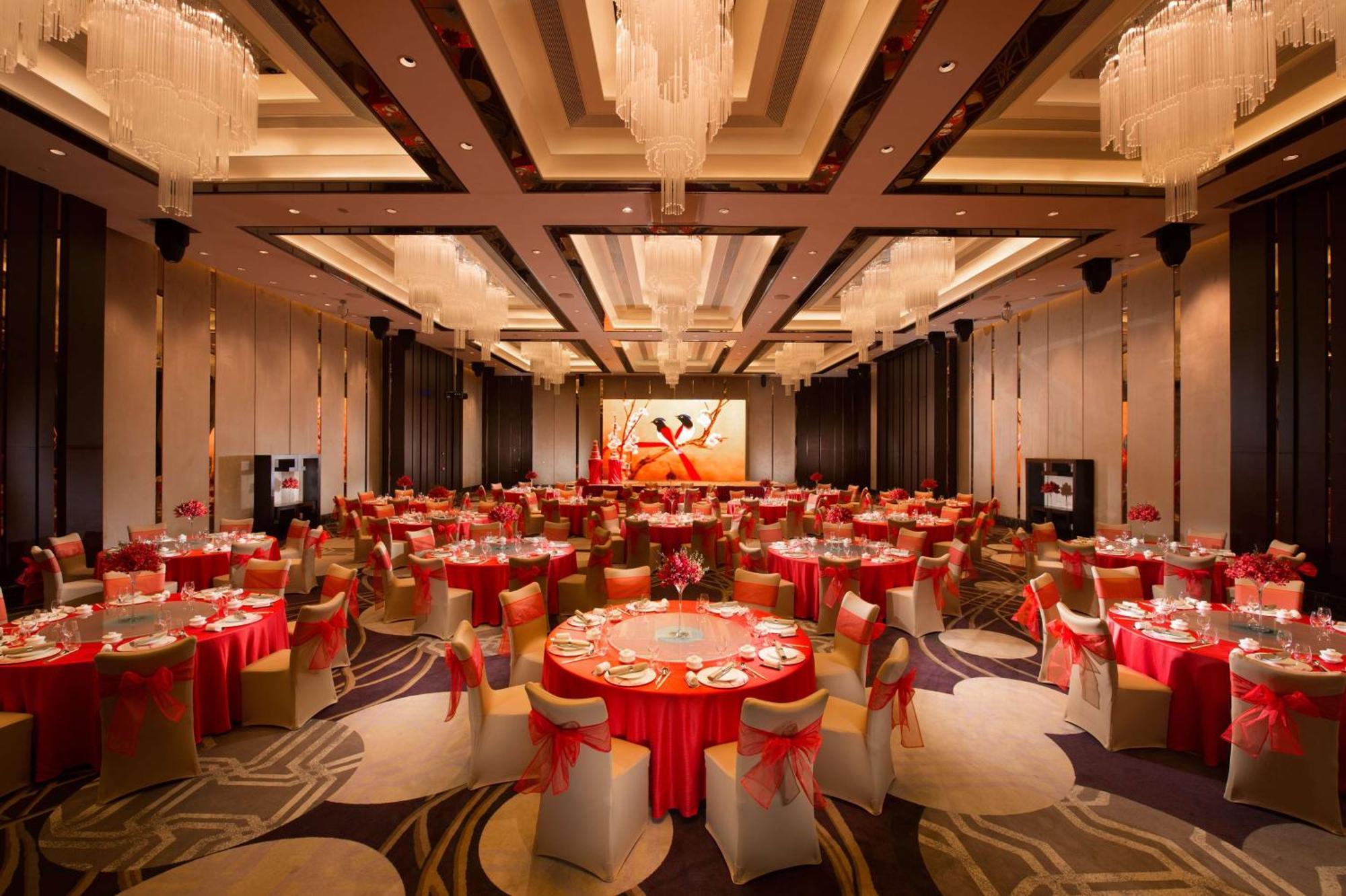 Hilton Futian, Metro Station At Front Door, Close To Futian Convention & Exhibition Center 5* Шэньчжэнь